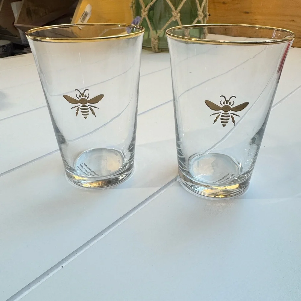 LIKE NEW 10 Oz Glassware Tumbler Honeycomb- WILLIAMS-SONOMA Bee Design-set of 2